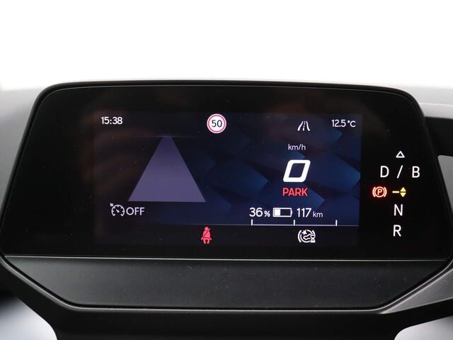 Cupra Born Business One 62 kWh 204PK Adaptieve Cruise Controle, Achteruitrijcamera, Stoel-Stuurverwarming, Parkeersensoren voor en achter, 18" LM Velgen