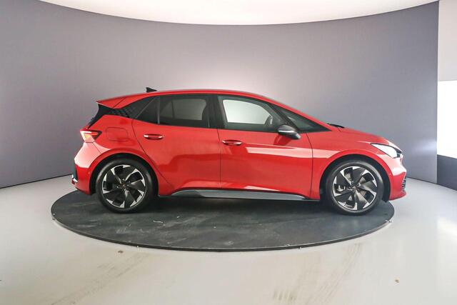 Cupra Born Adrenaline 230pk Automaat Adaptive cruise control, Navigatie, Achteruitrijcamera, Beats audio, Parkeersensoren, LED verlichting, App connect, Stoelverwarming