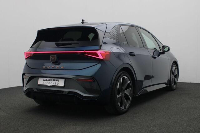 Cupra Born Adrenaline 62 kWh 231 pk | Beats Audio | Achteruitrijcamera | Stuur-/stoelverwarming | Navigatie | Adaptive Cruise | Keyless Entry