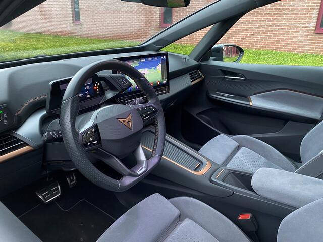 Cupra Born 62 kWh 150 kW | Panodak | Garantie tot 02-2027