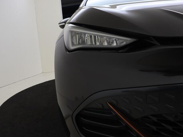 Cupra Born Adrenaline 62 kWh | BEATS Audio | Achteruitrijcamera | Keyless | Stoel-stuurverwarming | Navigatie | Voorklimatisering | Sfeerverlichting |