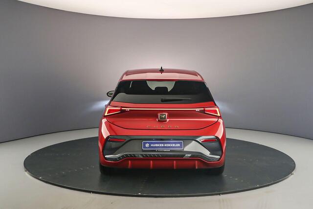 Cupra Born Business 204pk Automaat Adaptive cruise control, Navigatie, Achteruitrijcamera, LED verlichting, Stuurwiel verwarmd, Parkeersensoren, Airco, DAB, Radio, App connect