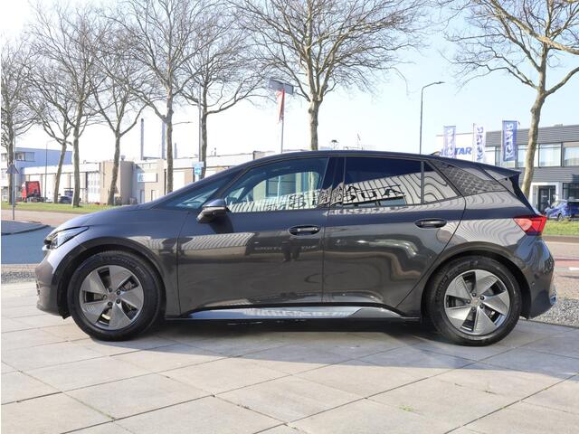 Cupra Born 150KW Panodak | Warmtepomp | 360°Camera | Memory | Stoel&Stuurverwarming | 18"Inch |