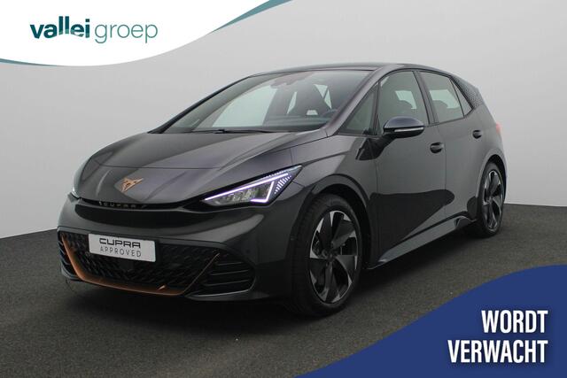 Cupra Born Business 62 kWh 230 pk | Warmtepomp | Panoramadak | Stuur-/stoelverwarming | Achteruitrijcamera | Navigatie