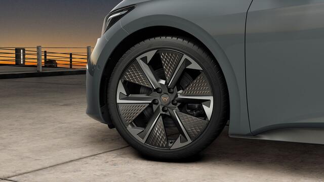 Cupra Born CUPRA 79kWh Elektromotor 326 1AT VZ Limited | Digitaal instrumentenpaneel (Virtual Cockpit) | Rijprofielkeuze met instelbare adaptieve dempers (DCC) | Sportonderstel