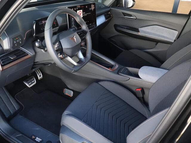 Cupra Born Business Limited 231PK 63 kWh | Achteruitrijcamera | Adaptieve Cruise Control | Stoel- & Stuurverwarming | Apple Carplay / Android Auto |