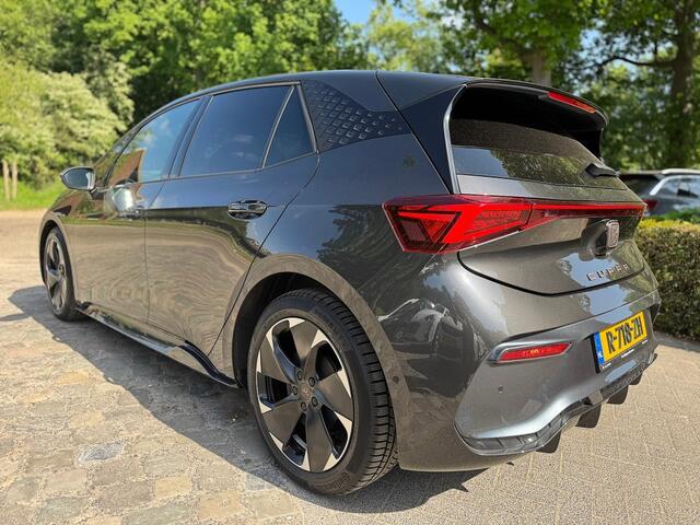 Cupra Born Adrenaline 62 kWh ecc,navi,matrix