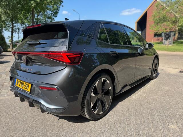 Cupra Born Adrenaline 62 kWh ecc,navi,matrix