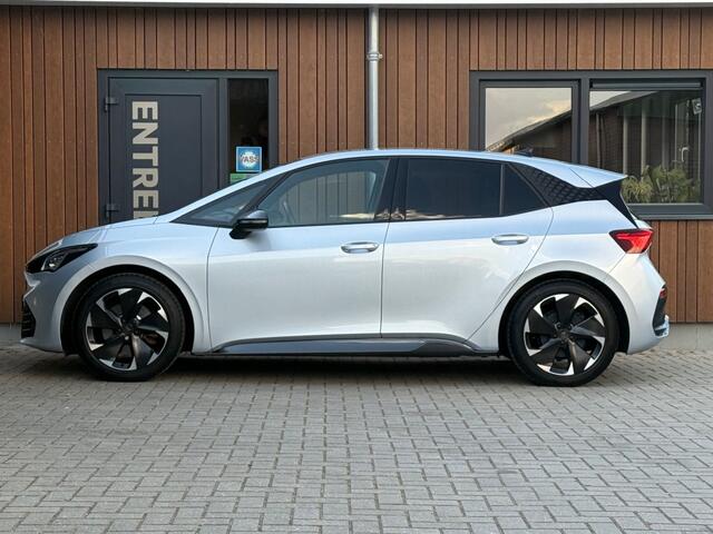Cupra Born PERFORMANCE 82 KWH GROTE ACCU! acc stoel/stuur verw.