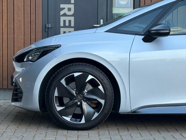 Cupra Born PERFORMANCE 82 KWH GROTE ACCU! acc stoel/stuur verw.