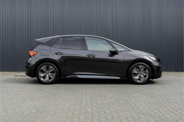 Cupra Born Business Plus 62 kWh | LED | Camera | CarPlay | Navigatie | iClimate | Cruise