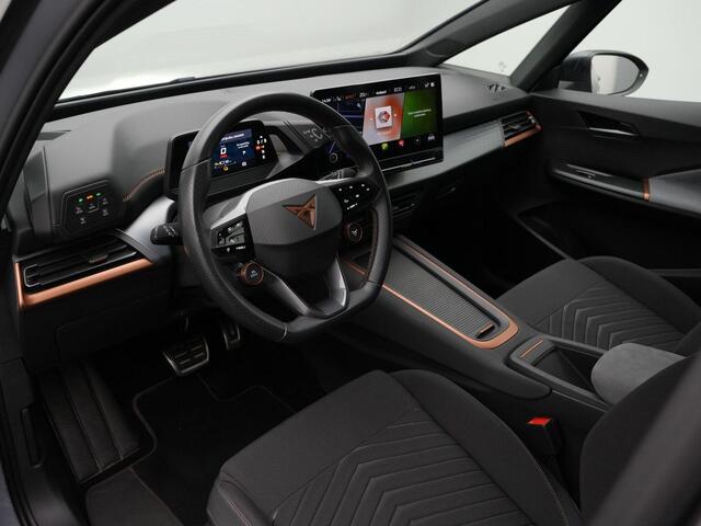 Cupra Born 77 kWh 231 pk eBoost Business | Warmtepomp | Stuur-/stoelverwarming | Achteruitrijcamera | Navigatie | Adaptive Cruise