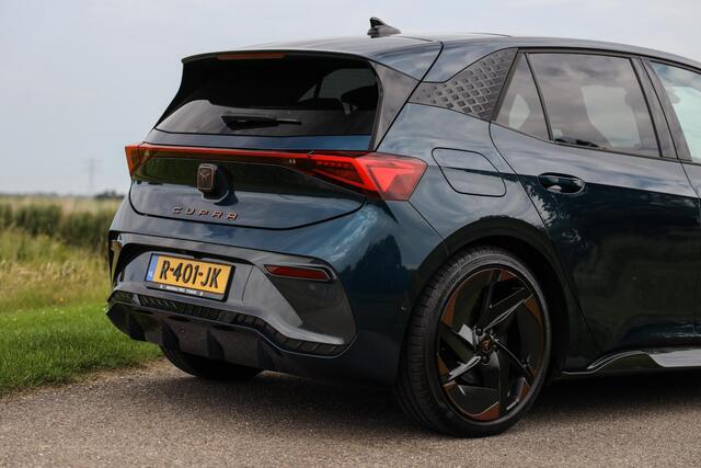 Cupra Born Copper Edition 62 kWh ? Pano ? Beats ? Massage