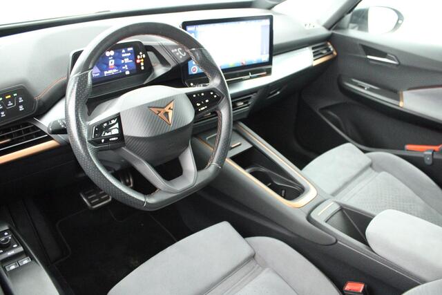 Cupra Born 204pk Performance One 62 kWh Camera ACC Navigatie DCC Memory Keyless Carplay