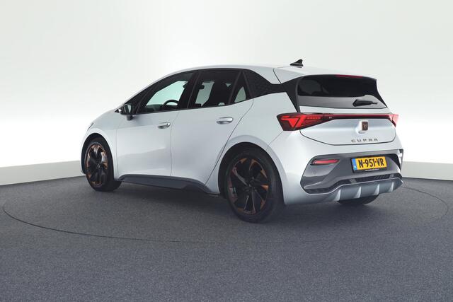 Cupra Born 204pk Performance One 62 kWh Camera ACC Navigatie DCC Memory Keyless Carplay