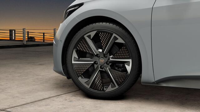 Cupra Born 79kWh Elektromotor 326 1AT VZ Limited | Digitaal instrumentenpaneel (Virtual Cockpit) | Rijprofielkeuze met instelbare adaptieve dempers (DCC) | Sportonderstel