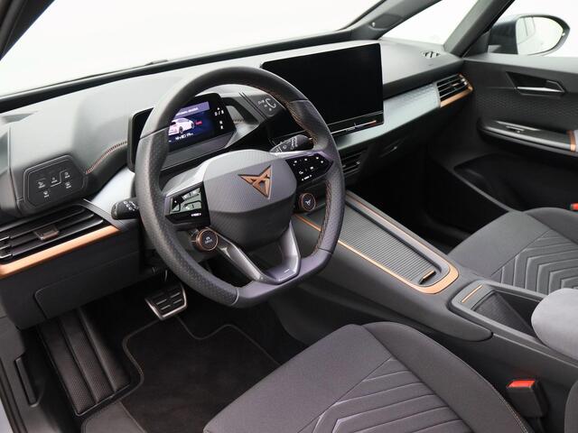 Cupra Born Adrenaline 62 kWh 231 Pk | Adaptive Cruise | Full LED | Camera | Stoel Verwarming | Carplay | Beats Audio | 19 Inch | 2.732 Km!!