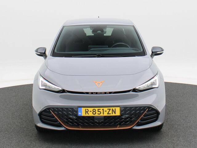Cupra Born Adrenaline 62 kWh 231 Pk | Adaptive Cruise | Full LED | Camera | Stoel Verwarming | Carplay | Beats Audio | 19 Inch | 2.732 Km!!