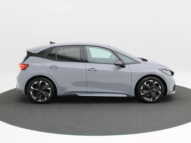 Cupra Born Adrenaline 62 kWh 231 Pk | Adaptive Cruise | Full LED | Camera | Stoel Verwarming | Carplay | Beats Audio | 19 Inch | 2.732 Km!!