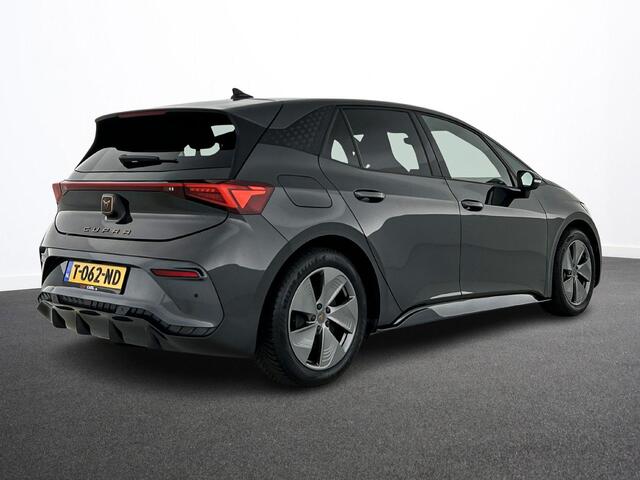 Cupra Born Business 62 kWh Airco ECC Navi Carplay Adaptive Cruise Control Ambient Light PDC VA + Camera