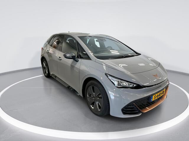 Cupra Born 204pk Business 62 kWh · Apple/Android Car Play · 360 camera · Dodehoek Detectie · P-Sensoren · Navigatie · 18'' Inch ·