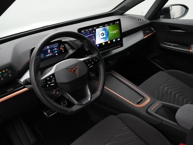 Cupra Born 82 kWh 231 pk Performance | Rondomzicht camera | Stuur-/stoelverwarming | Navigatie | Sportonderstel | 19 inch