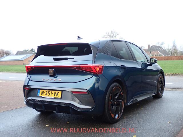 Cupra Born Copper Edition One 62 kWh PANODAK/CAMERA/STOEL EN STUUR VERWARMING