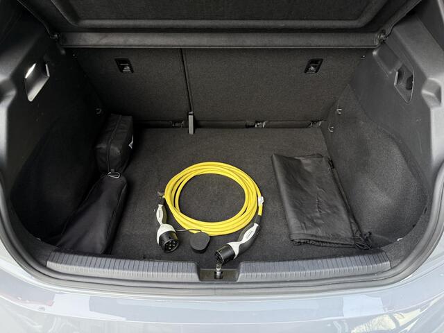 Cupra Born Business 62 kWh | Navi | Camera | Carplay |