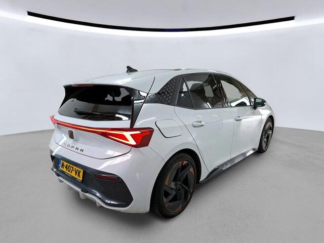 Cupra Born Copper Edition One 62 kWh / PANO/ 360 CAMERA/ PARK. SENSOREN/ HEAD-UP DISPLAY/ MASSAGE FUNCTIE/ STOELVERWARM./ LED/ NAVI/ CLIMA