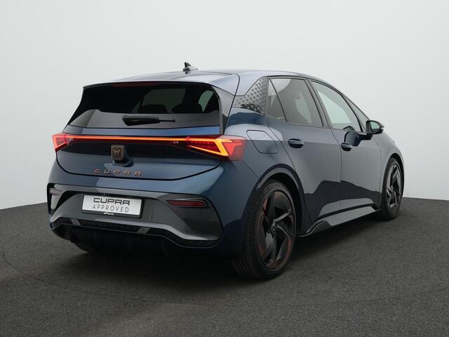 Cupra Born Copper Edition One 62 kWh 204 pk | Panoramadak | Leder/alcantara | Elektr. verstelbare stoelen | 360 camera | Head-up display