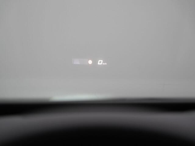 Cupra Born Copper Edition One 62 kWh 204 pk | Panoramadak | Leder/alcantara | Elektr. verstelbare stoelen | 360 camera | Head-up display