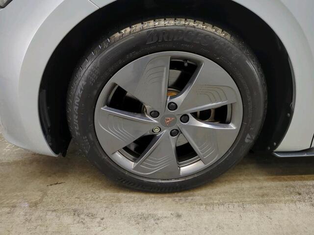 Cupra Born Business 62 kWh Airco ECC Navi Carplay Adaptive Cruise Control PDC VA + Camera Full LED 18" LM Velgen