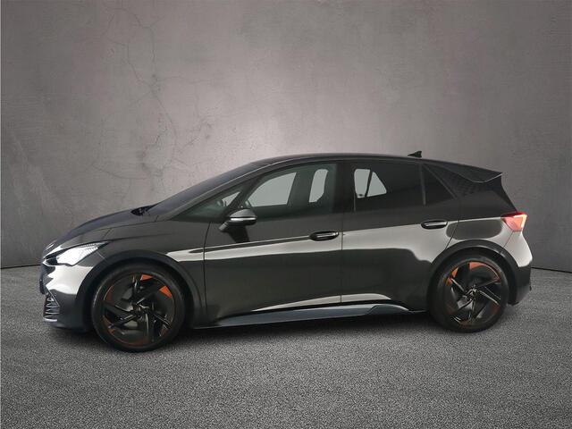 Cupra Born Copper Edition 230pk Automaat Panoramadak, Adaptive cruise control, Beats audio, Stoelverwarming, LED koplampen, Stuurwiel verwarmd, Parkeersensoren, App connect