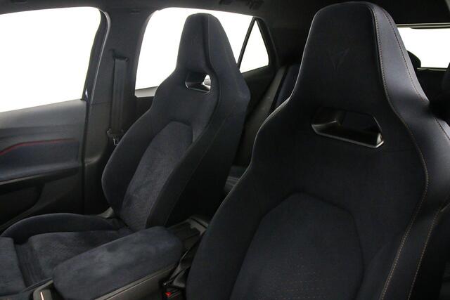 Cupra Born Copper Edition 230pk Automaat Panoramadak, Adaptive cruise control, Beats audio, Stoelverwarming, LED koplampen, Stuurwiel verwarmd, Parkeersensoren, App connect