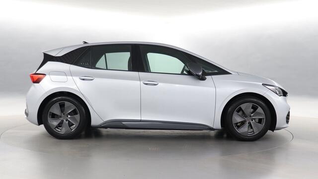 Cupra Born Business One 62 kWh / Camera / App connect / Stoelverwarming 141