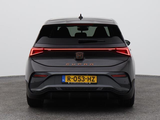 Cupra Born Business Plus 62 kWh | CAMERA | ADAPTIVE | KEYLESS | STUURVERWARMING