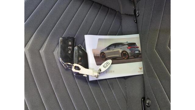 Cupra Born Business 62 kWh NL AUTO | CAMERA | CARPLAY |