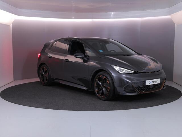 Cupra Born Adrenaline One 62 kWh 204 pk | Navigatie | Parkeersensoren | Achteruitrijcamera | Adaptieve cruise control | Stoelverwarming |