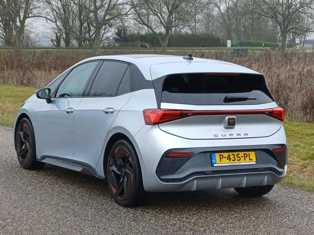 Cupra Born Copper Edition One 62 kWh /Pano/360 Camera/Carplay/