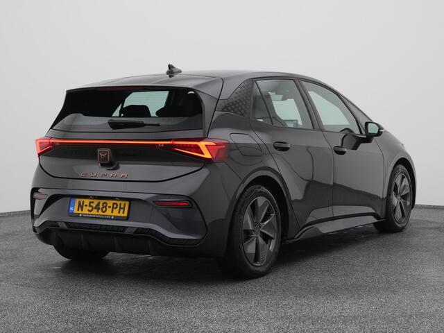 Cupra Born Business One 62 kWh | CAMERA | ADAPTIVE | STOEL- EN STUURVERW.