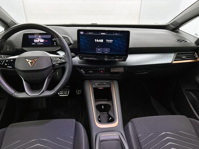 Cupra Born Business 62 kWh | Navigatie | Apple Carplay/Android Auto | Camera Parkeersensoren | Adaptive Cruise Control | Stuurverwarming | Full Led | Climate Control | Lichtmetalen Velgen