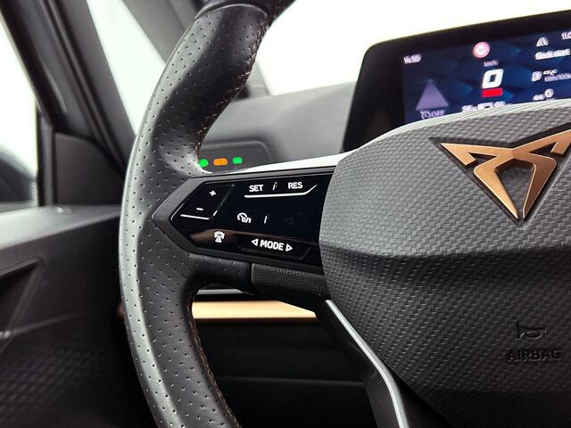 Cupra Born Business 62 kWh | Navigatie | Apple Carplay/Android Auto | Camera Parkeersensoren | Adaptive Cruise Control | Stuurverwarming | Full Led | Climate Control | Lichtmetalen Velgen