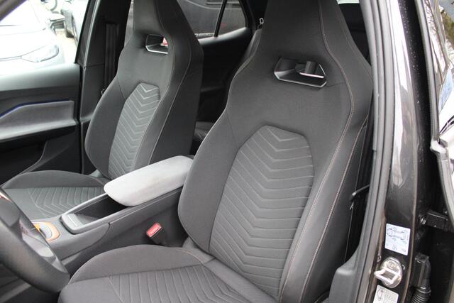 Cupra Born Adrenaline One 62 kWh SOH 92% - Trekhaak - LED