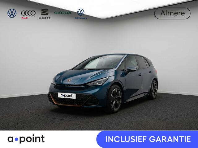 Cupra Born Essential 63 kWh 204PK | Achteruitrijcamera | Standkachel | Sfeerverlichting | Sportstoelen |