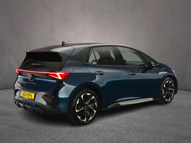 Cupra Born Essential 230pk Automaat Parkeersensoren, LED koplampen, Stoelverwarming, App connect, Airco, Stuurwiel verwarmd, DAB, Radio