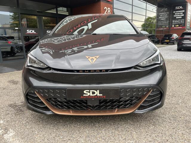 Cupra Born Business Plus 62 kWh // ADAPT. CRUISE // FULL LED // CAMERA+SENSOREN // SFEERVERLICHTING // NAVI+CARPLAY //