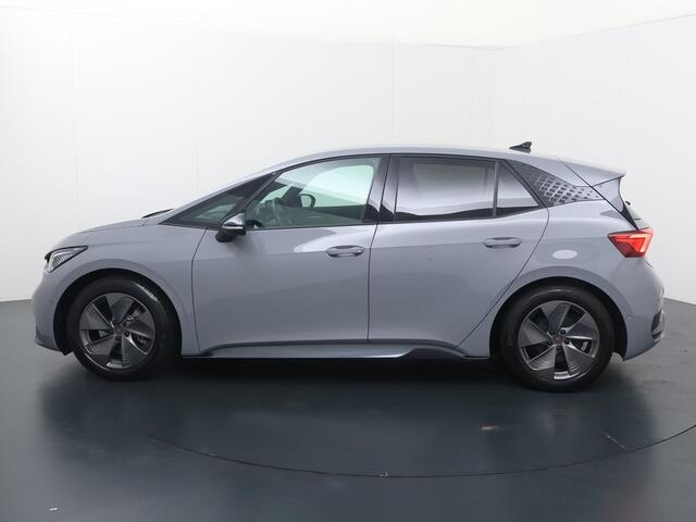 Cupra Born Impulse 62 kWh | 204 PK | SoH 93% | Adaptive cruise control | Area view 360 | Dodehoek detectie | Apple Carplay/Android Auto |