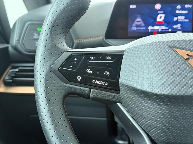 Cupra Born Impulse 62 kWh | 204 PK | SoH 93% | Adaptive cruise control | Area view 360 | Dodehoek detectie | Apple Carplay/Android Auto |