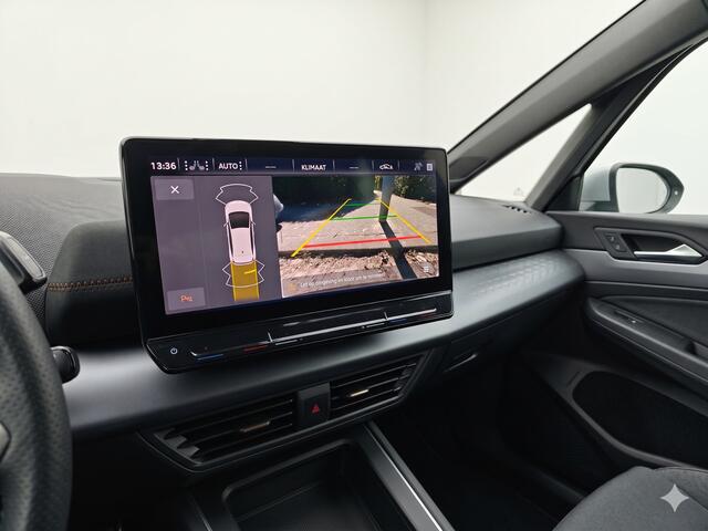 Cupra Born Adrenaline One 62 kWh 204pk | Adrenaline One | Navigatie | Parkeercamera | Adaptieve cruise controle | Apple Carplay/-Android auto