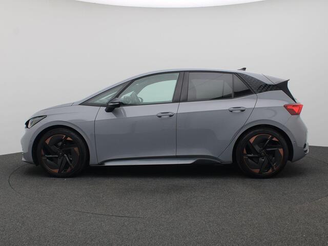 Cupra Born Copper 62 kWh 231PK Aut. SOH 95,17%, Warmtepomp, Head-Up Display, 20" LM Velgen, Keyless, Side Assist, Achteruitrijcamera